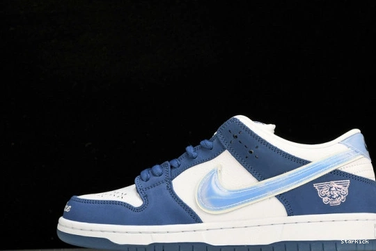 Low x SB Nike Raised Born Dunk FN7819-400 0820